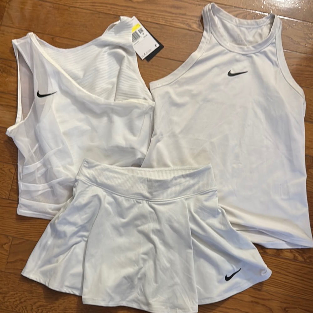 White Nike Tennis Outfit